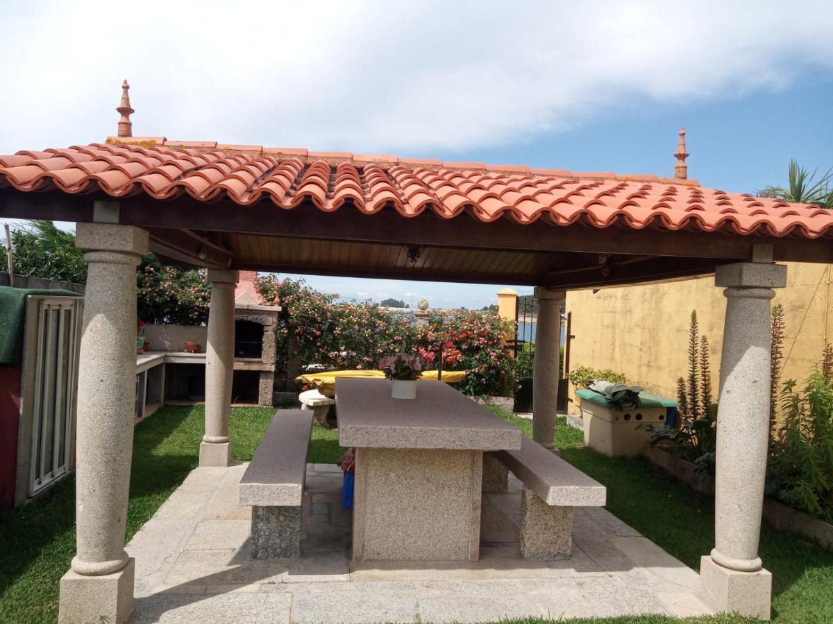 Casa Con Jardin En Primera Linea De Playa O Grove Exteriör bild